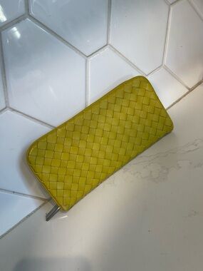 HOBO Chartreuse Woven Leather Zip Wallet